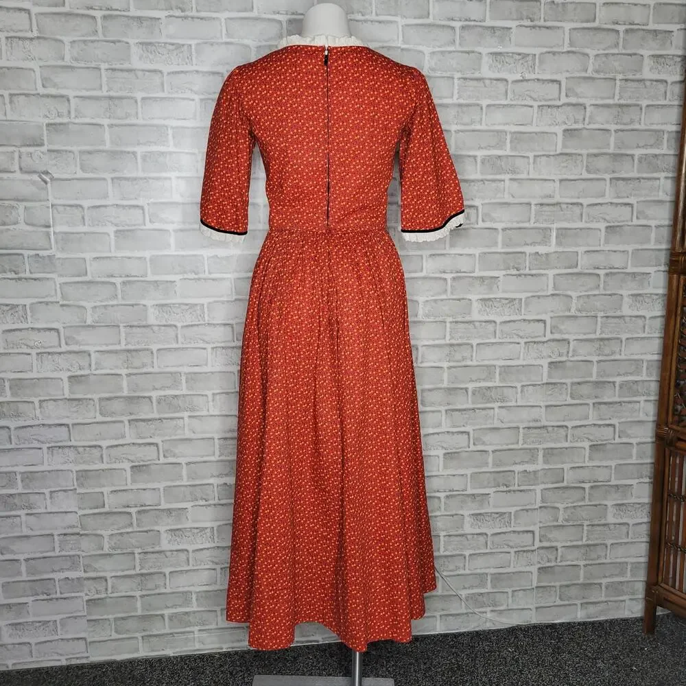 Vintage Handmade Red Floral 2 Piece Skirt Set, size Small